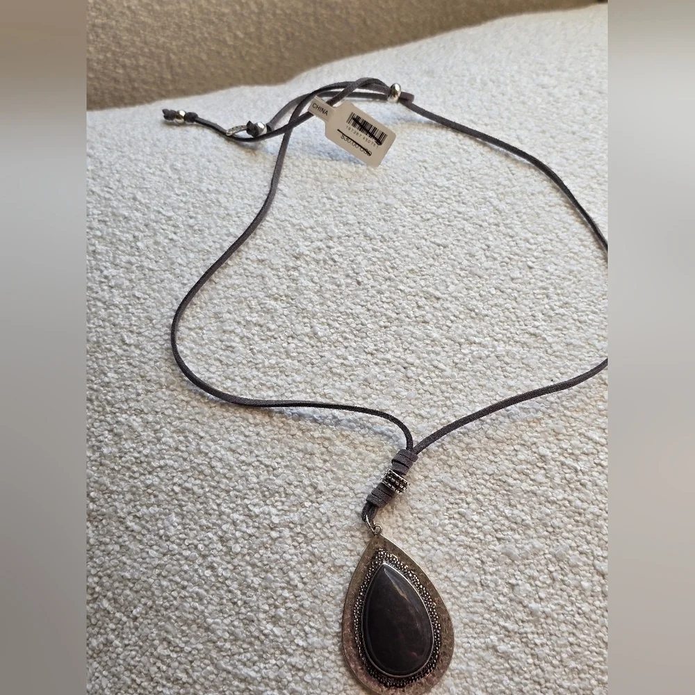 NWT! Free People, Freefall Pendant Necklace - Multi/Labrodite, MSRP $30